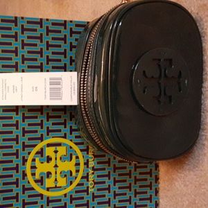 NWT Tory Burch Jitney Green Stacked Patent Small Cosmetic Case
